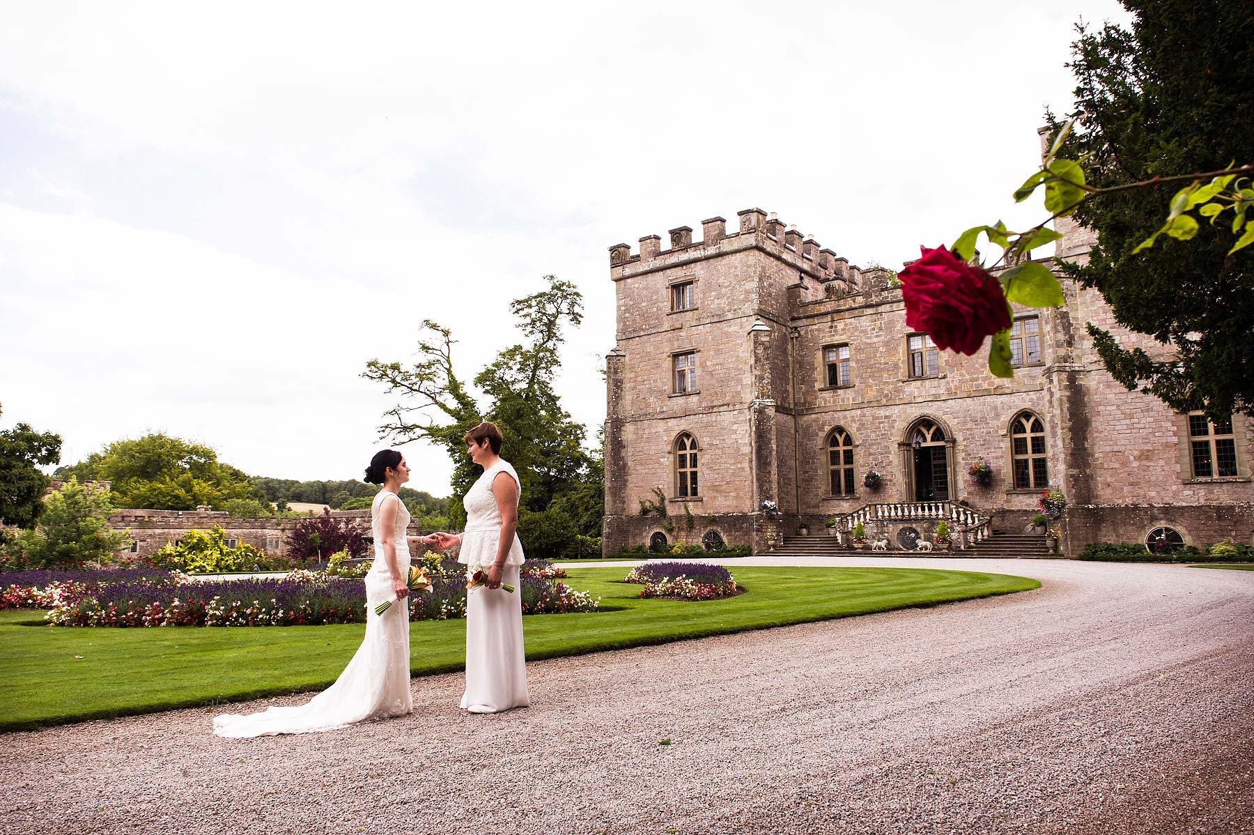 clearwell-castle-wedding-photographers-028