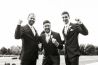 083-fun-contemporary-groomsmens-photographs