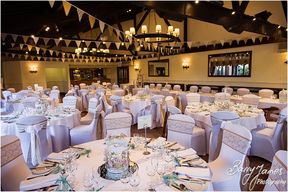 Stunning decoration and styling for the wedding breakfast at Oak Farm Hotel in Cannock by CannockWedding Photographer Barry James