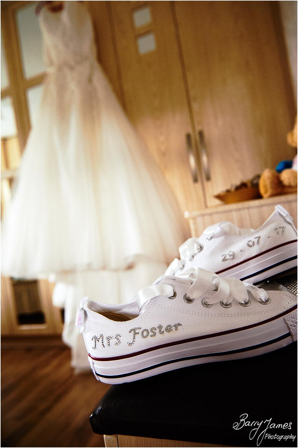 Candid photos of the bridal preparations at Chateau Impney at Droitwich by Wedding Photographer Barry James